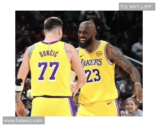 30分8板8助！30分10助！老詹把话挑明，他才是湖人核心